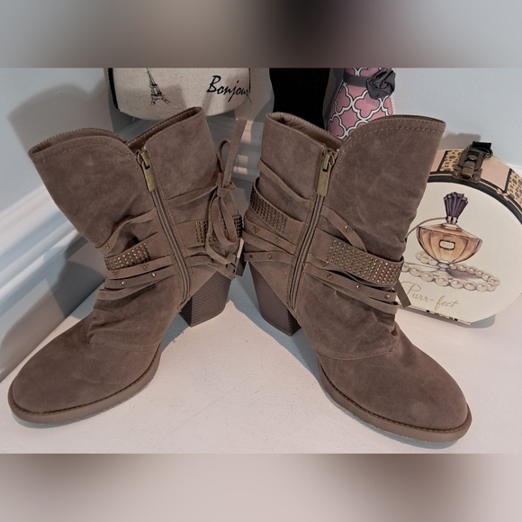 Lane Bryant Brown Western Style Almond Toe Booties NWT Size 10W - Picture 7 of 7
